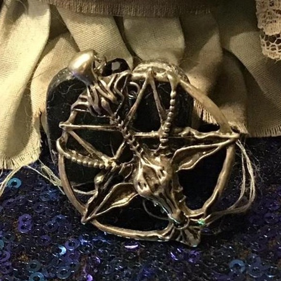 EUC Baphomet Dangle Earrings - Picture 3 of 4